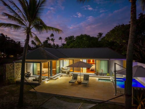 Click for Two Bedroom Rocks Villa images Click for Two Bedroom Rocks Villa images