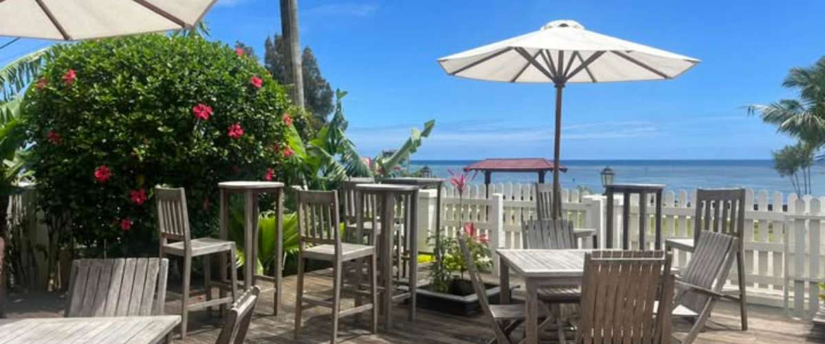 Seaview Lodge – 7 Nights Stay w/ Flights, Tours & More!