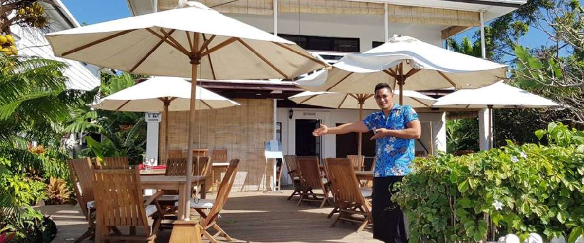 Seaview Lodge – 7 Nights Stay w/ Flights, Tours & More!