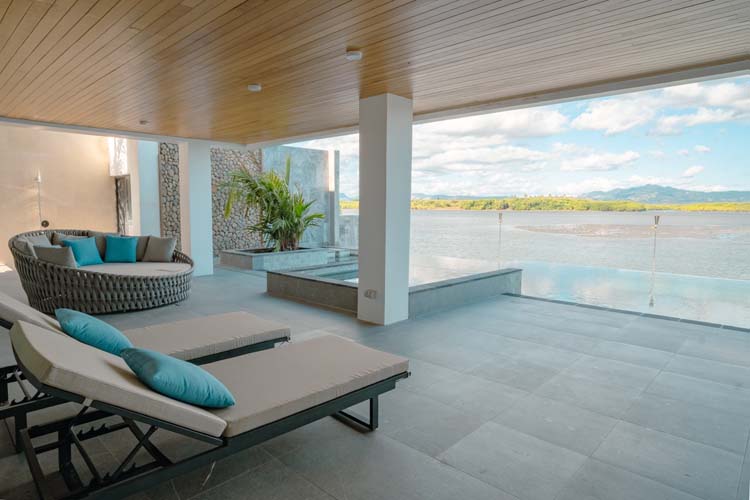 Short Getaway w/ 3 Nights Stay + Complimentary Transfers & More!