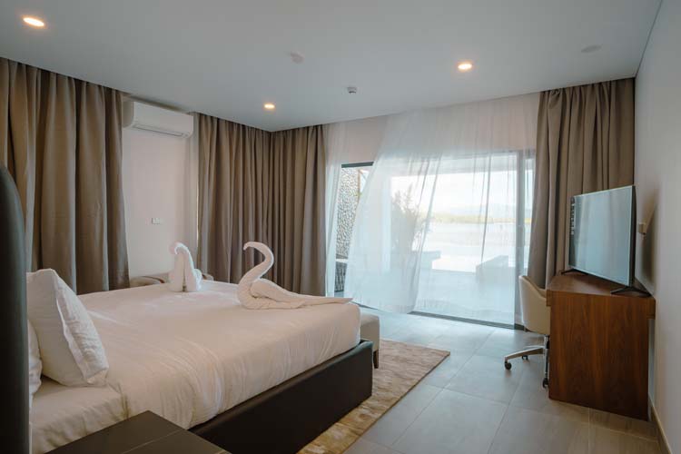 Short Getaway w/ 3 Nights Stay + Complimentary Transfers & More!