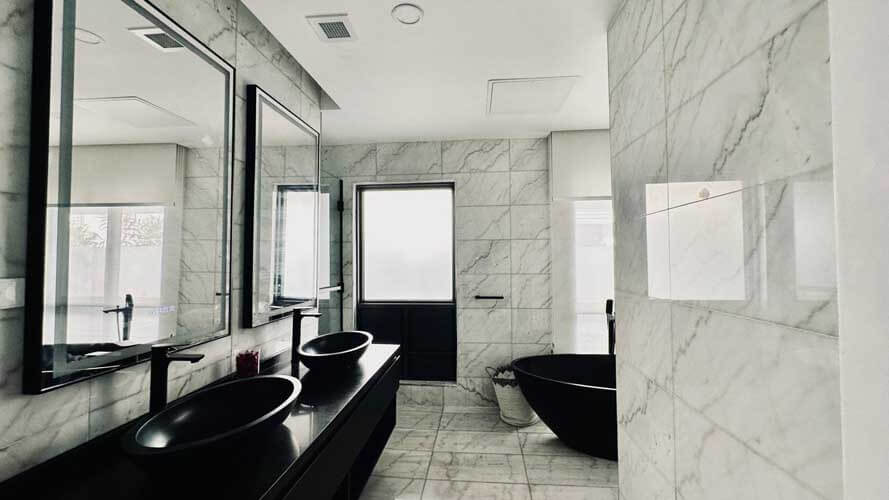 Short Getaway w/ 3 Nights Stay + Complimentary Transfers & More!