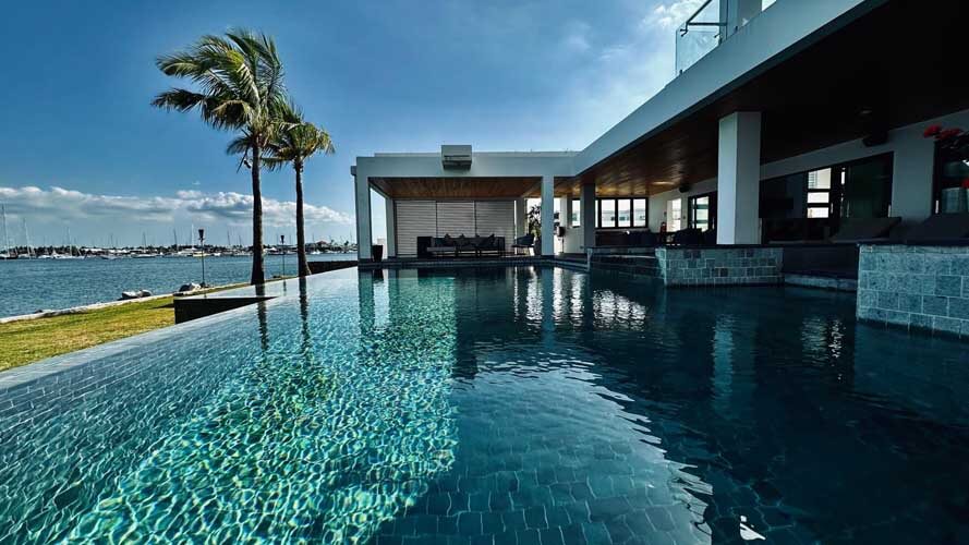 Infinity pool at one of the Trilogy Villas