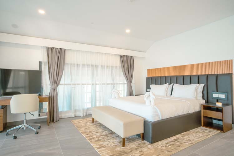 Short Getaway w/ 3 Nights Stay + Complimentary Transfers & More!