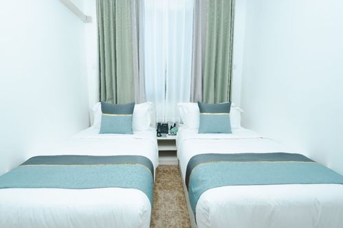 Click for Garden Small Twin Room images